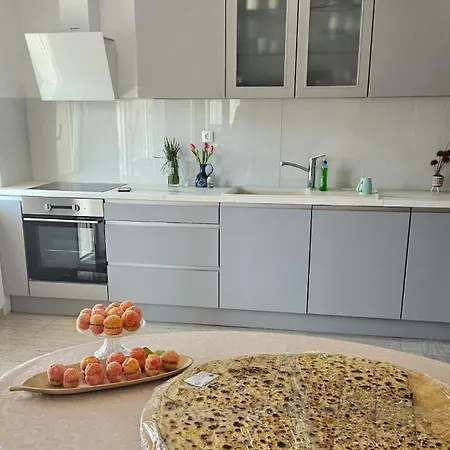 Bright And Beautiful House In Lejlighed Split