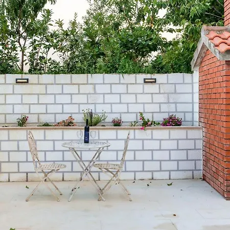Bright And Beautiful House In Lejlighed *