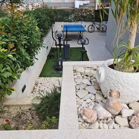 Bright And Beautiful House In Lejlighed *