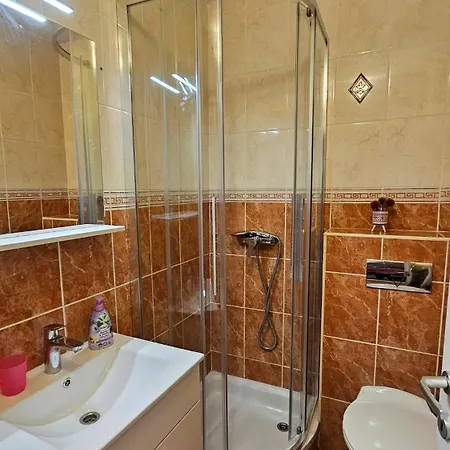Bright And Beautiful House In Split